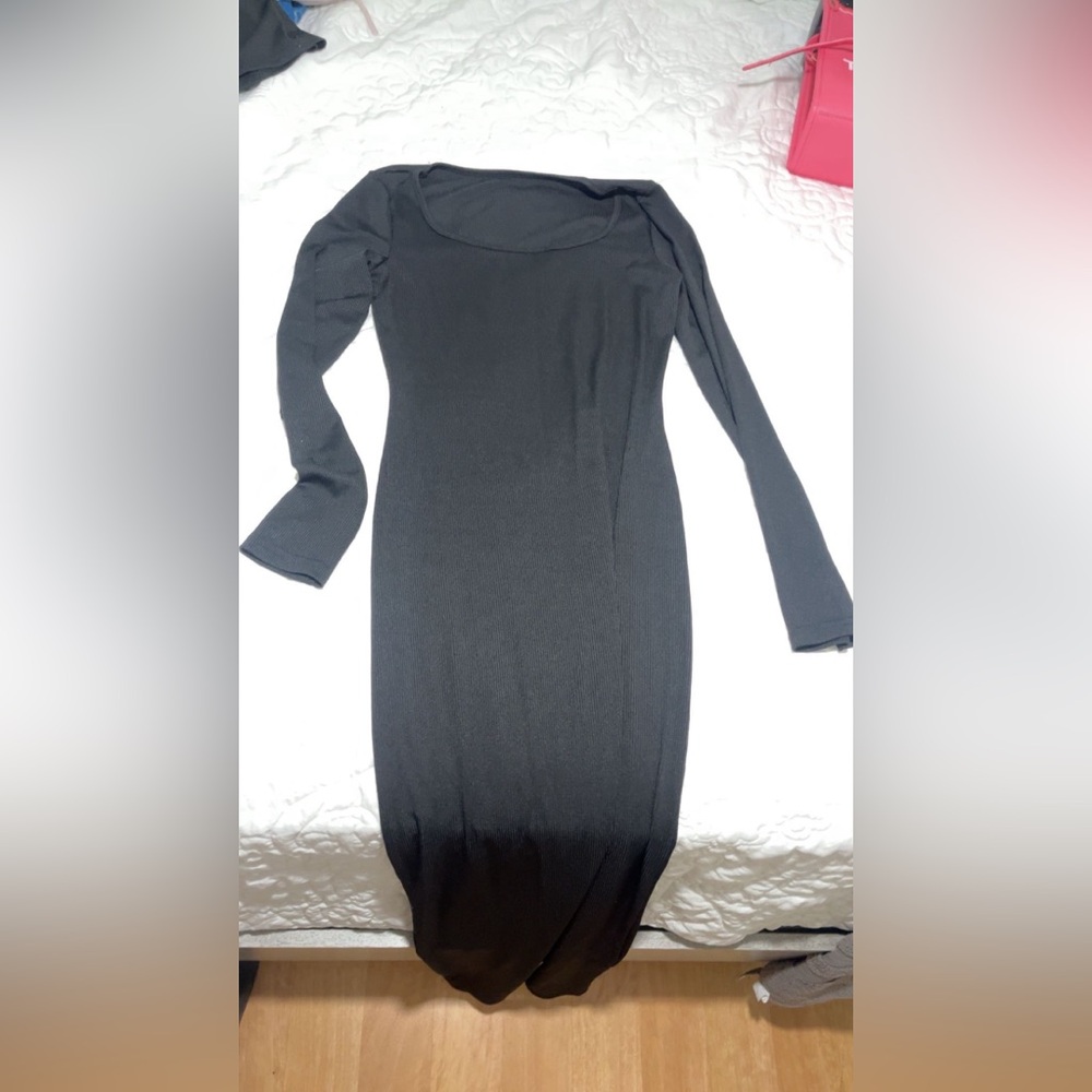 long dress with long sleeves, super cute and comfortable